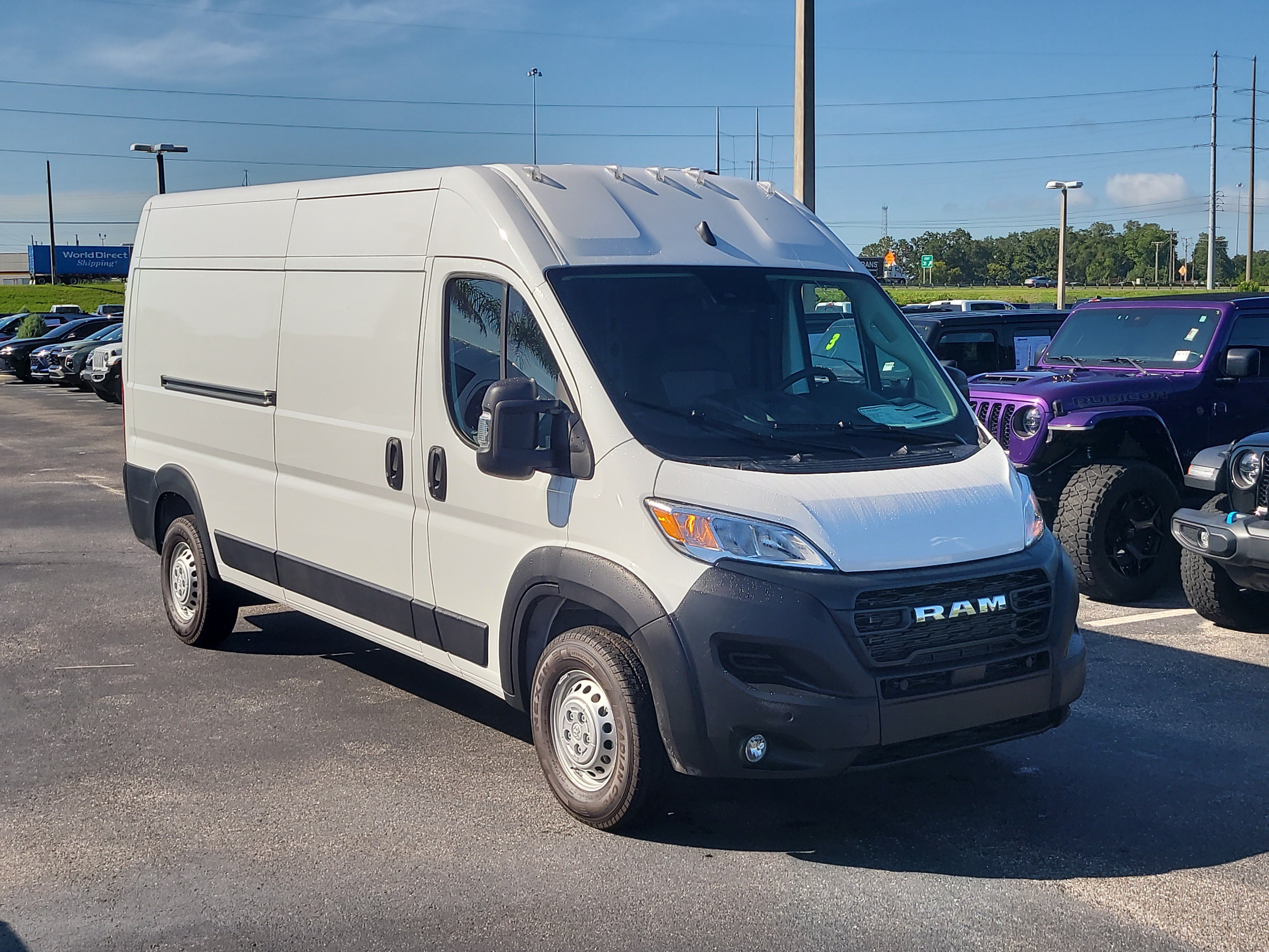 New 2026 Bright White Clear-Coat Exterior Paint RAM Tradesman image 1