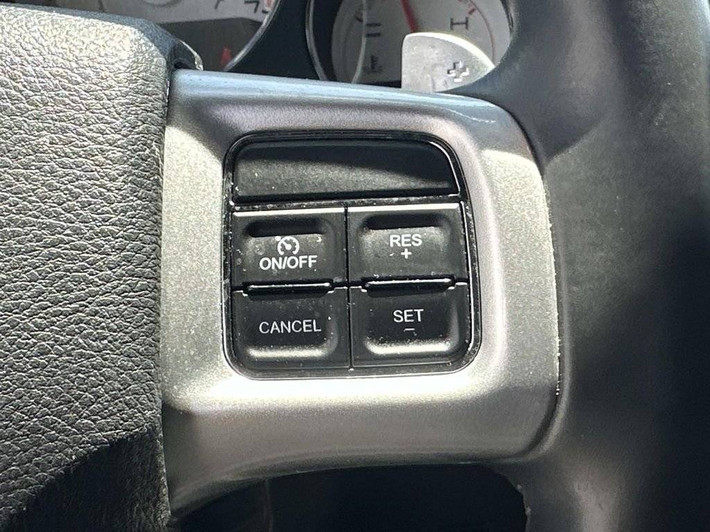 Used 2013 White Dodge R/T image 24