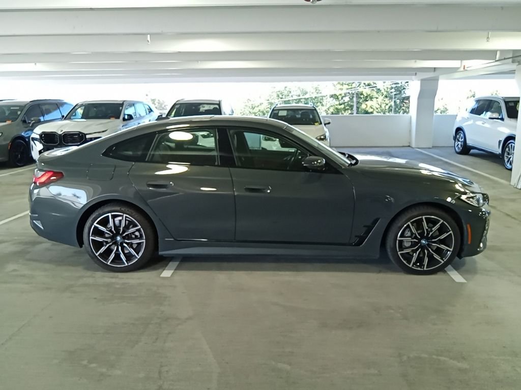 Used 2022 Gray Metallic BMW eDrive40 image 4