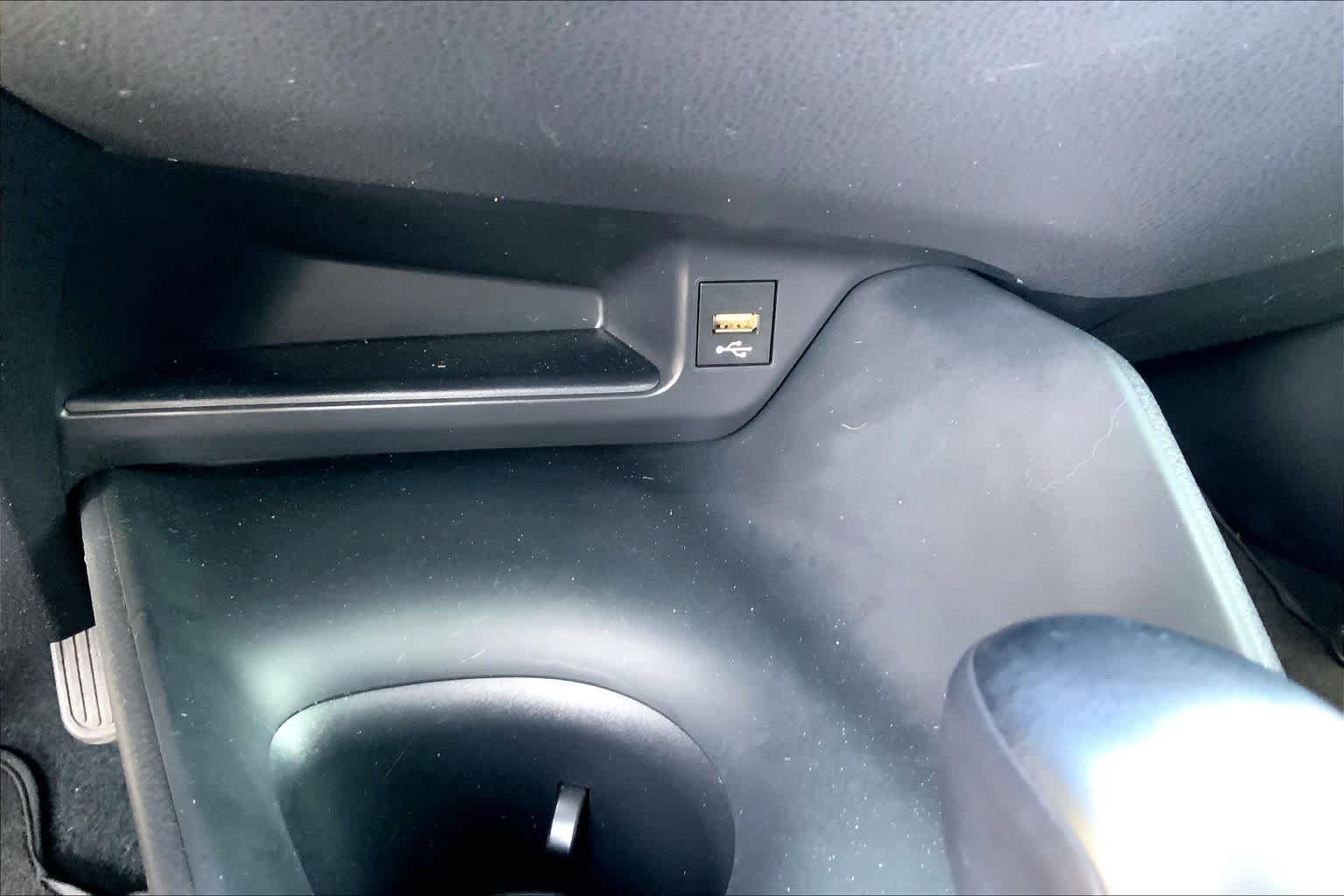 Used 2020 Black Sand Pearl Toyota XLE image 35