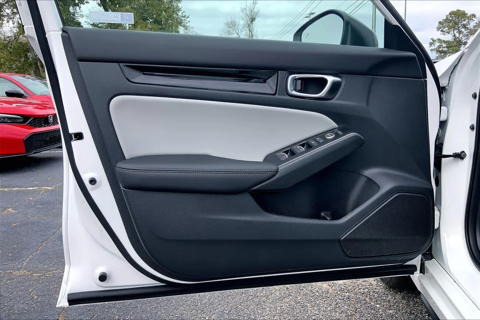 New 2026 Platinum White Pearl Honda Sport Touring image 10