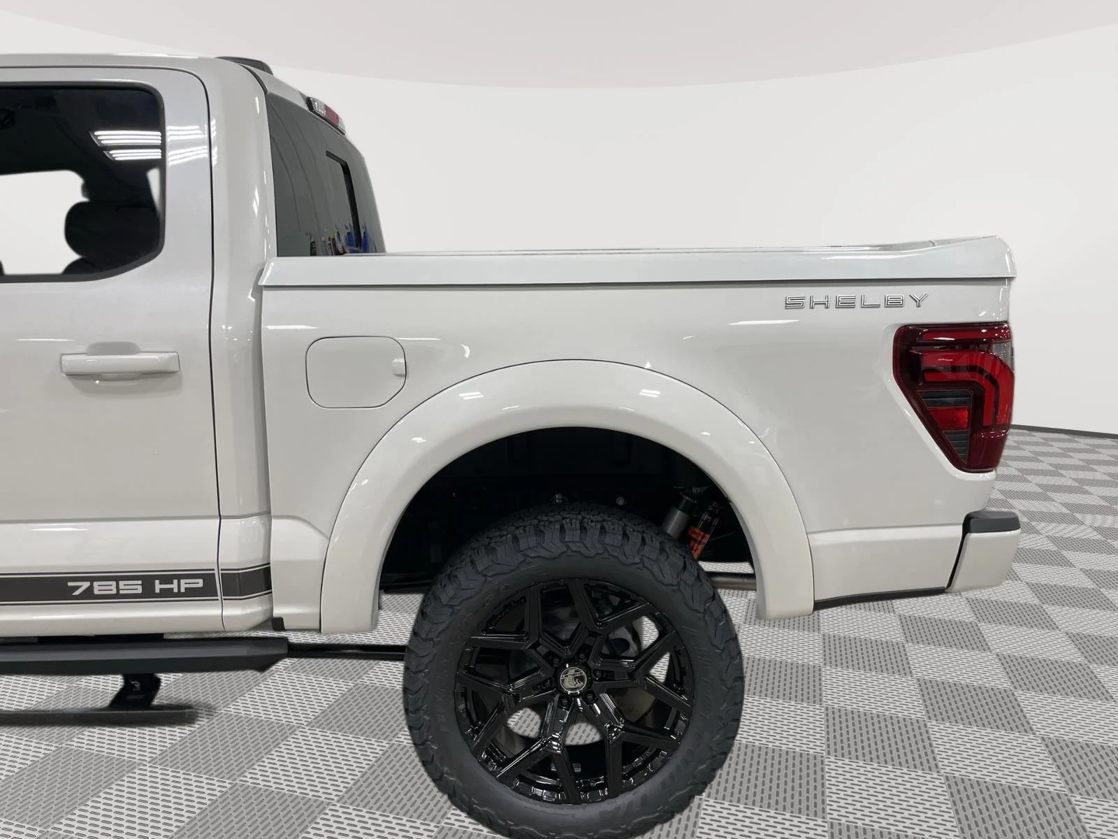 2025 Ford F-150 Lariat - Photo 10