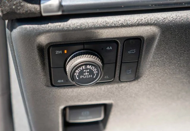 Used 2025 Silver Ford Tremor image 22