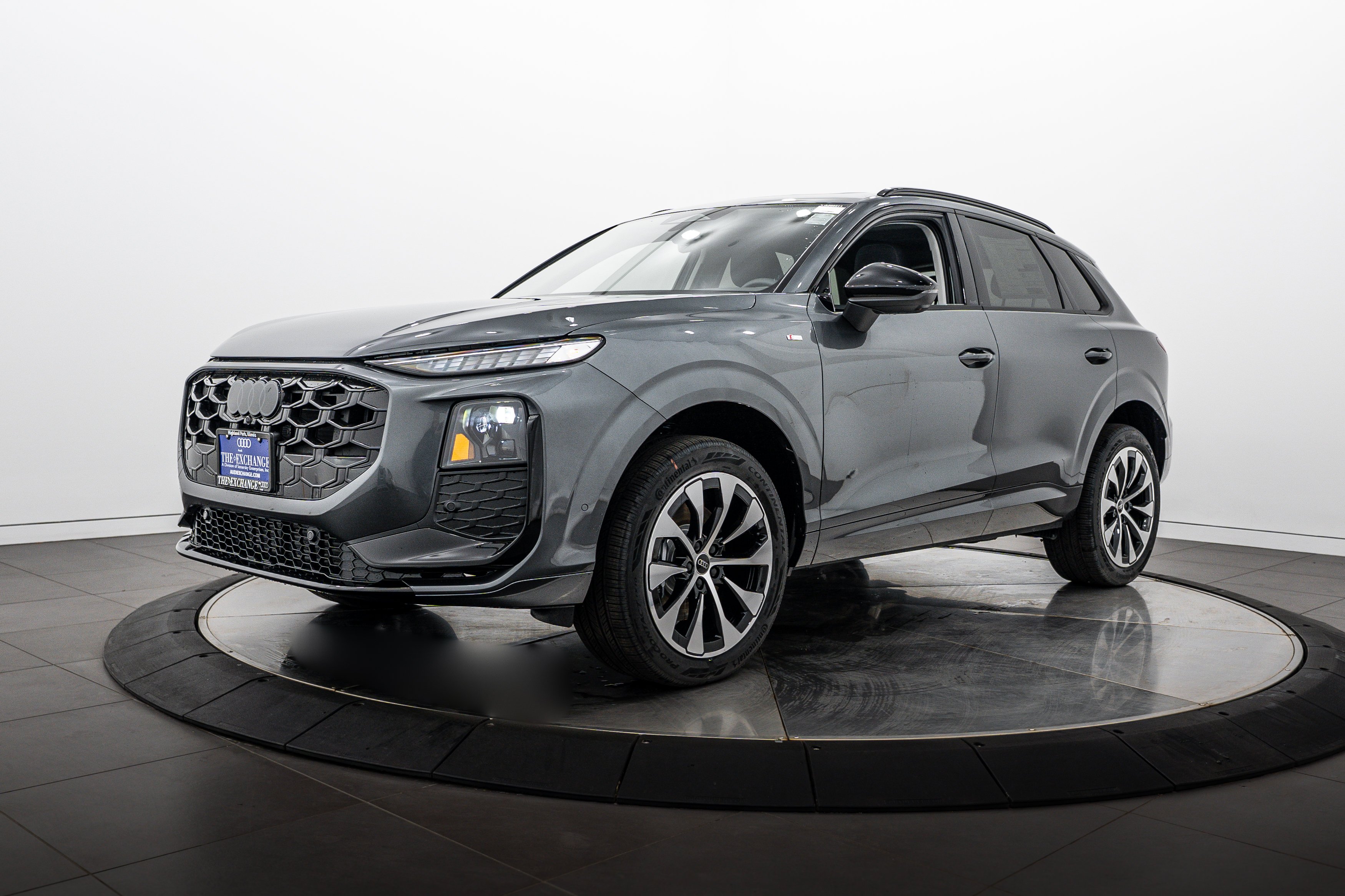 New 2026 Daytona Gray Audi S line image 6