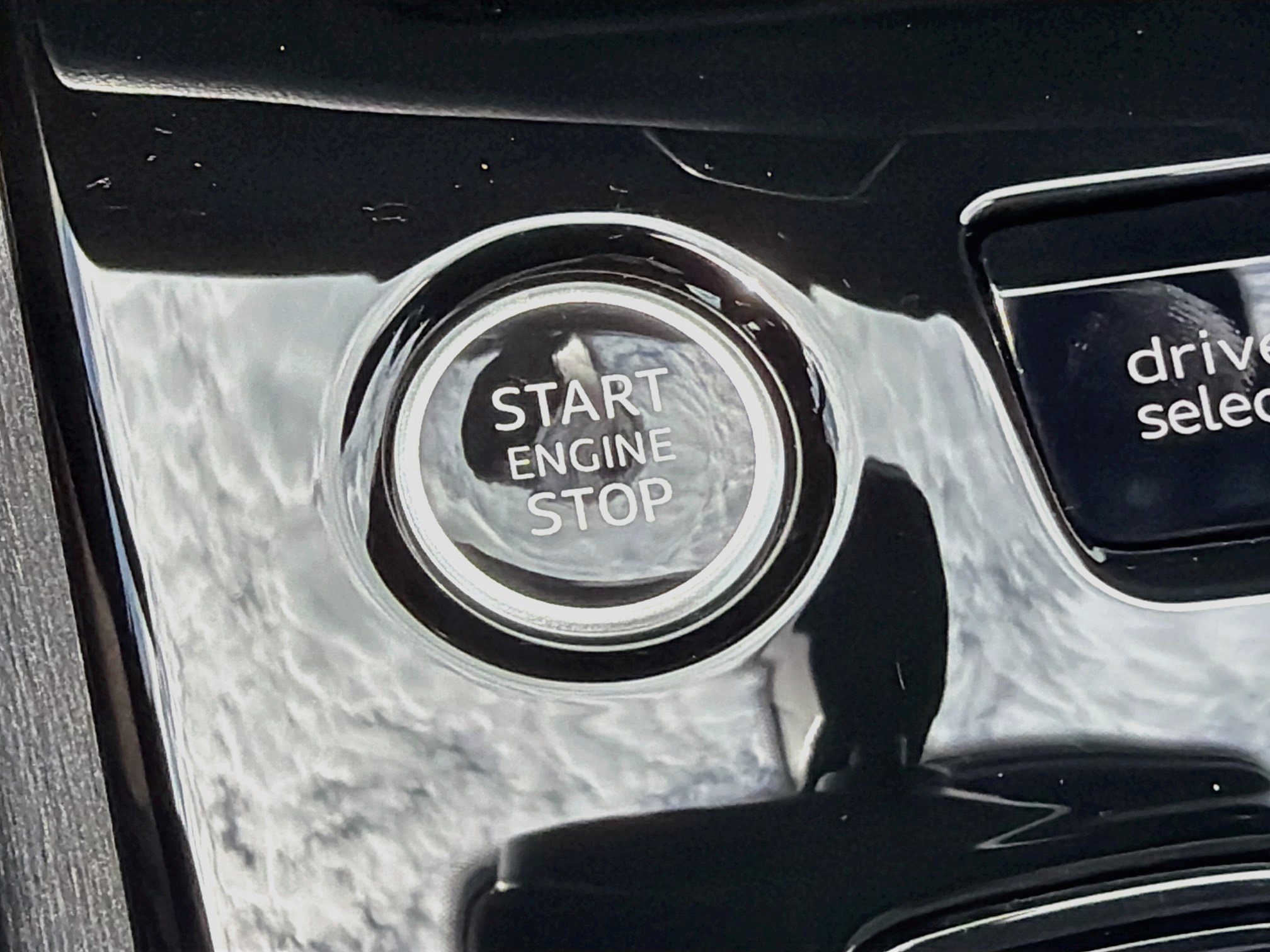 New 2026 Daytona Gray Pearl Effect Audi Premium Plus image 37