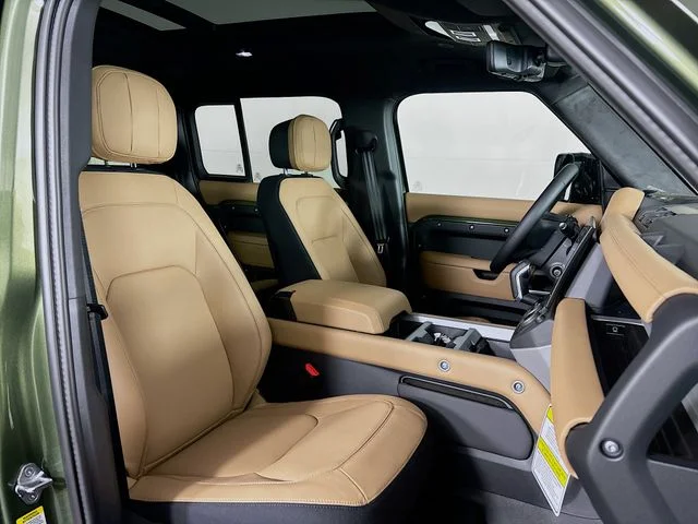 Used 2026  Land Rover X image 26
