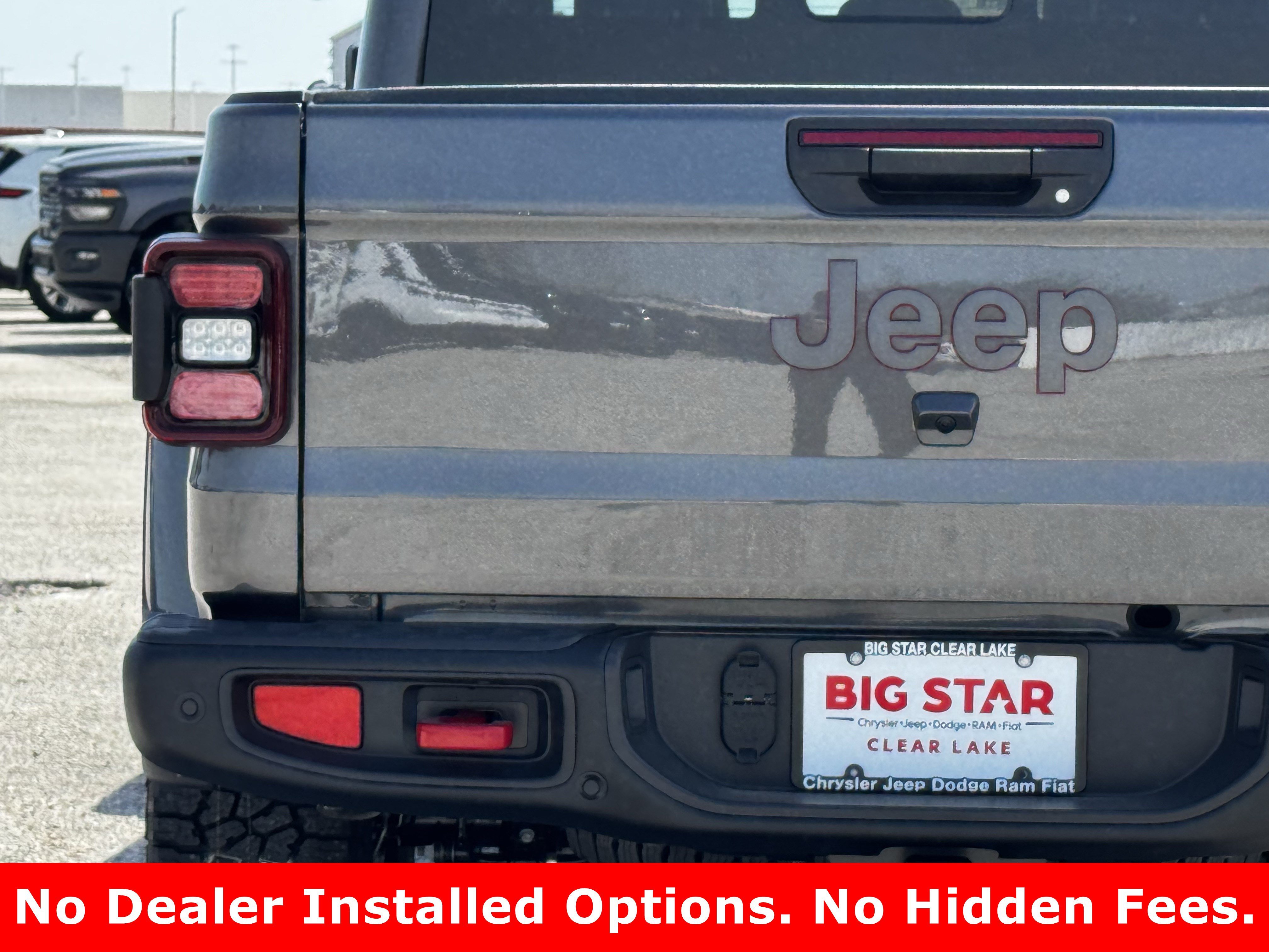 New 2026 Granite Crystal Metallic Clearcoat Jeep Rubicon X image 10