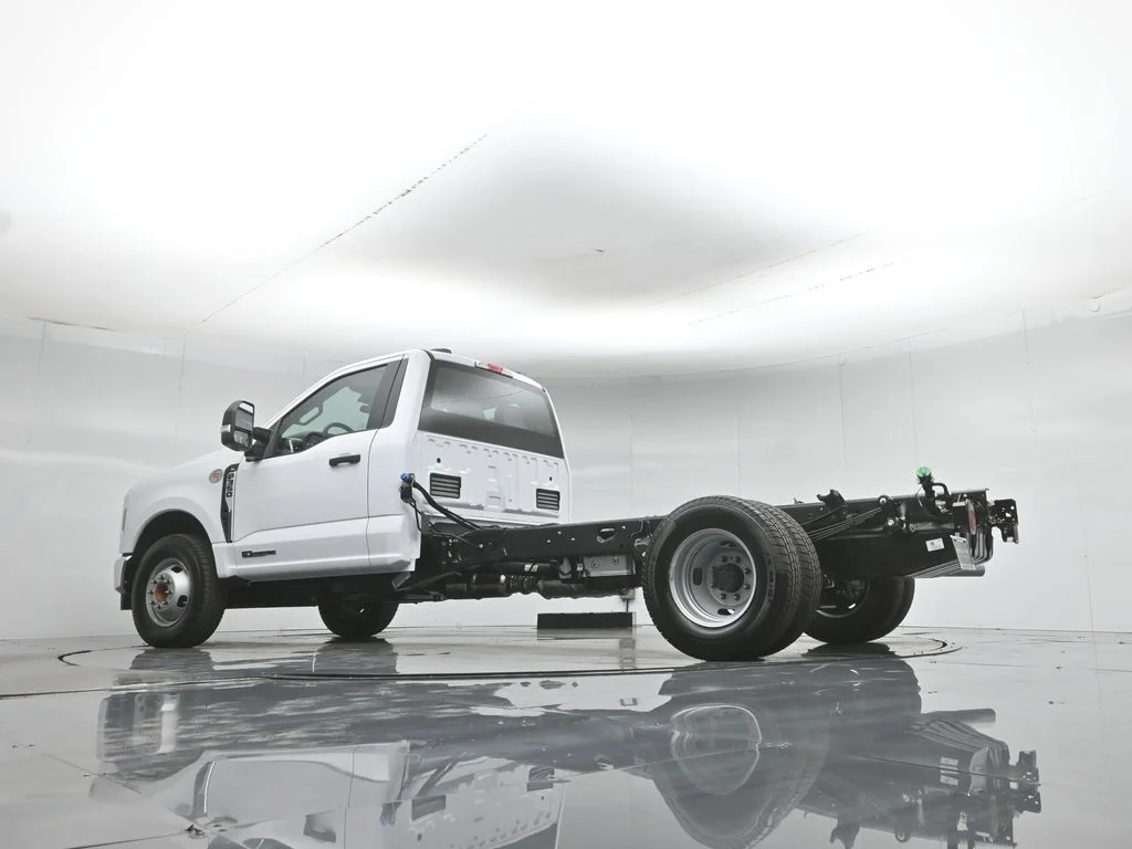 New 2026 White Ford XL image 44