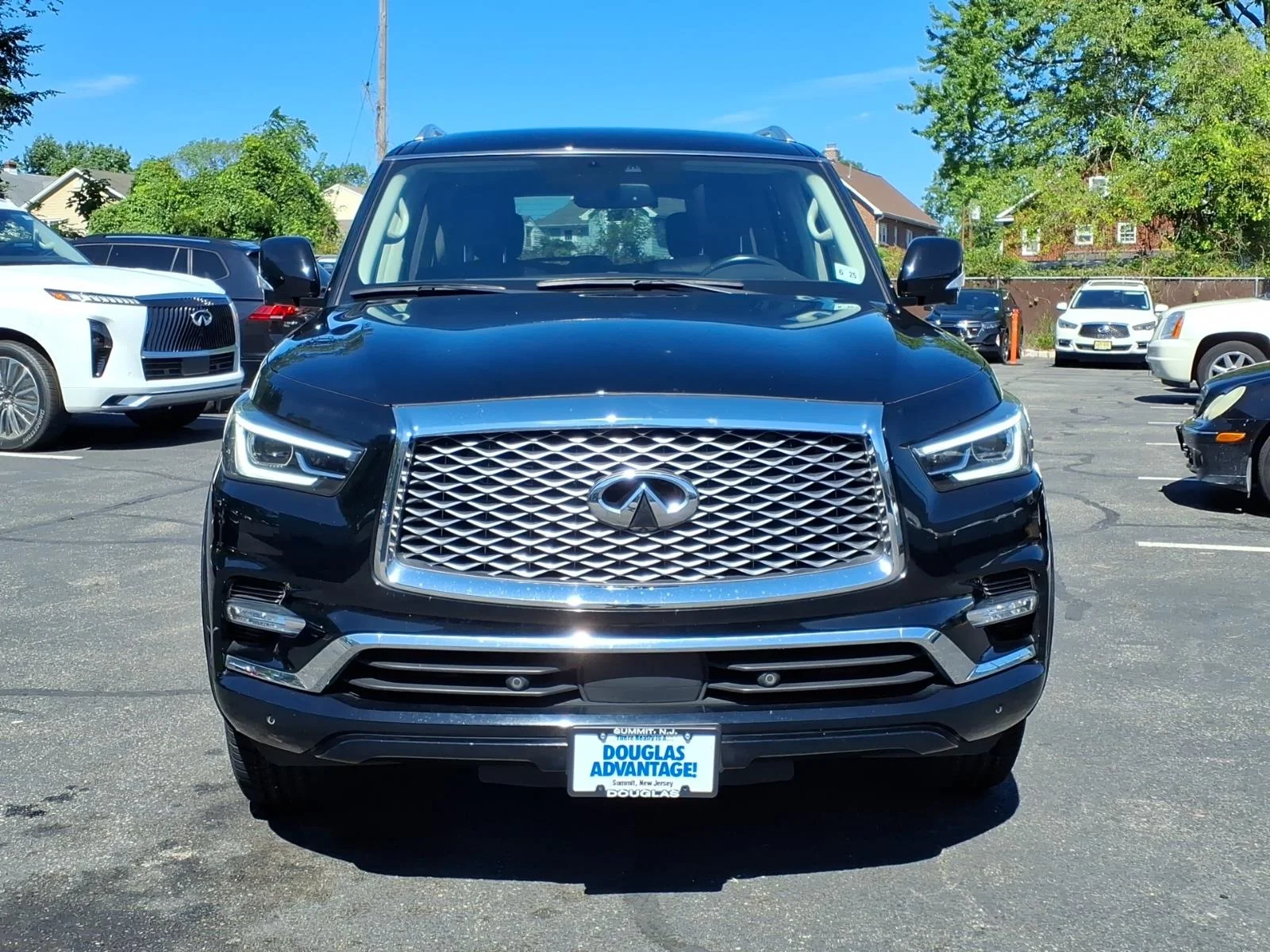 Used 2020 Black INFINITI LUXE image 3
