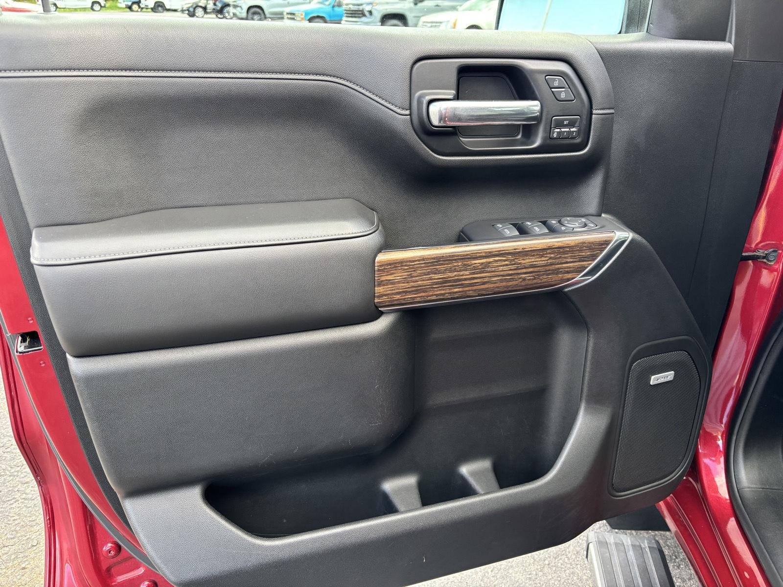 Used 2019 Cajun Red Tintcoat Chevrolet High Country image 15