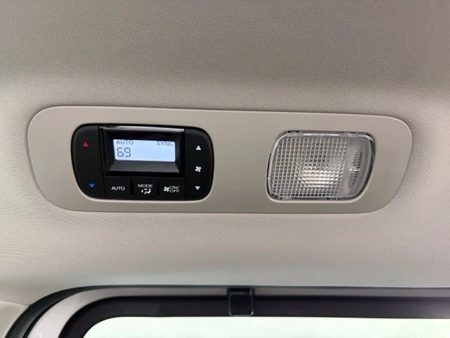 New 2027 Platinum White Pearl Honda EX-L image 42