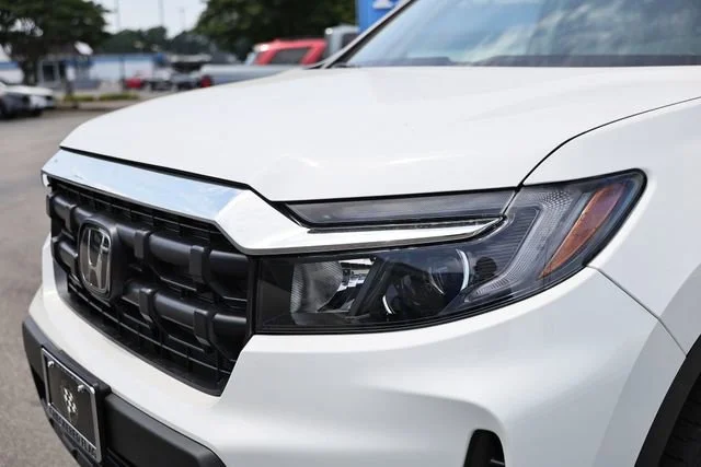 New 2026 Platinum White Pearl Honda RTL image 2
