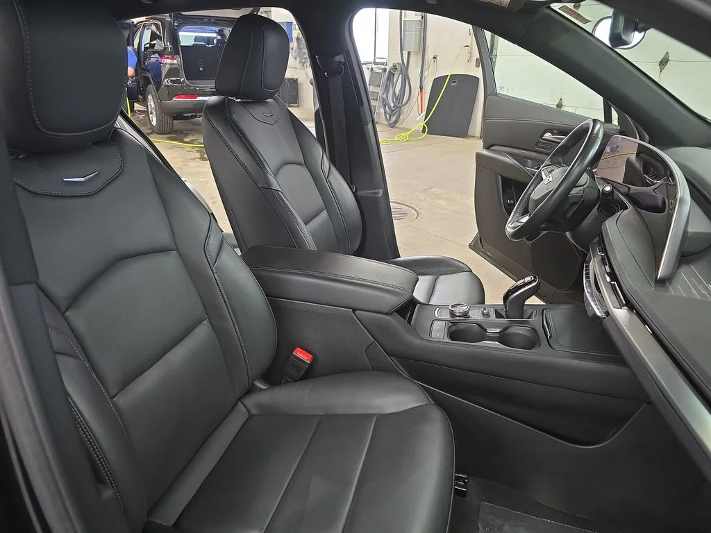 Used 2025 Black Cadillac Premium Luxury image 10