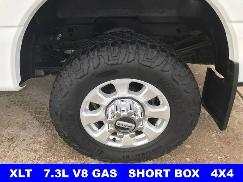 Certified Used 2023 Oxford White Ford XLT image 22