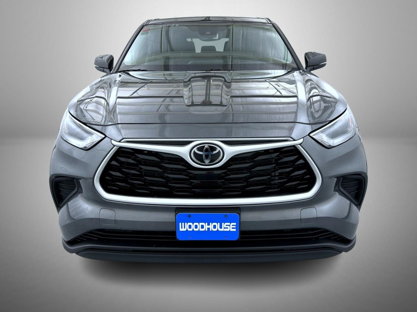 Used 2022 Gray Toyota L image 2
