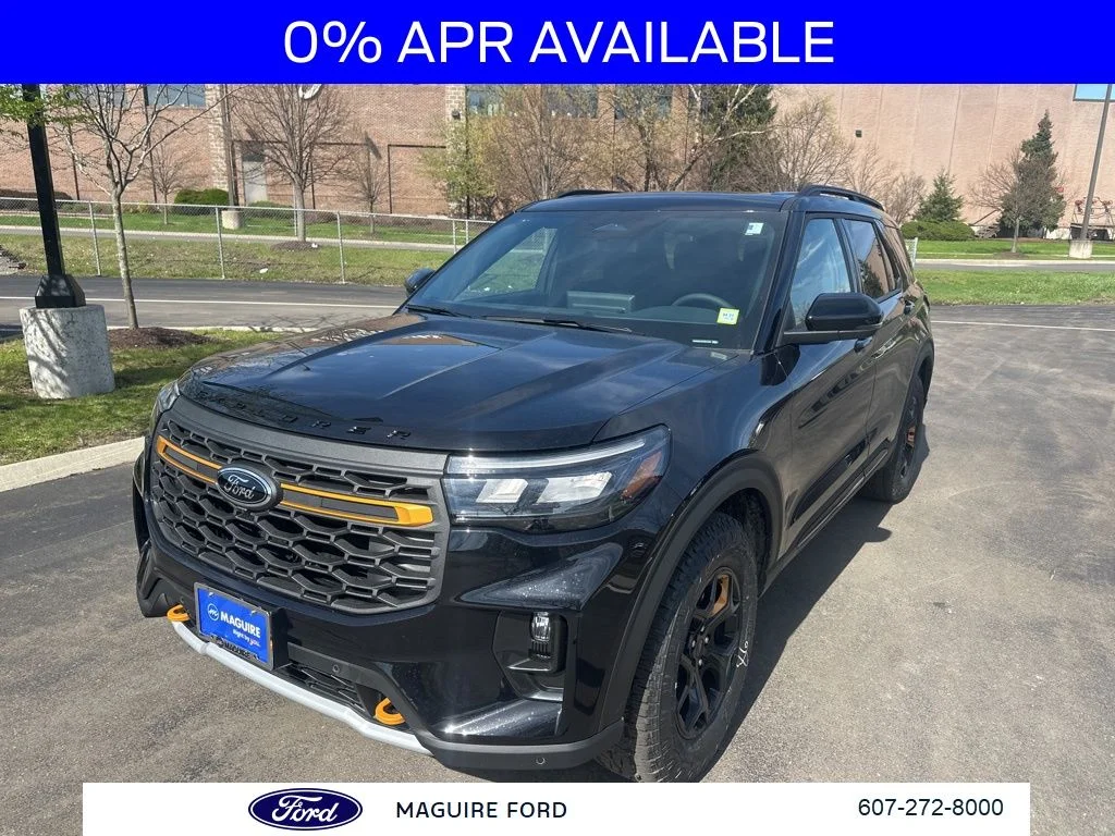New 2026 Agate Black Metallic Ford Tremor® image 8
