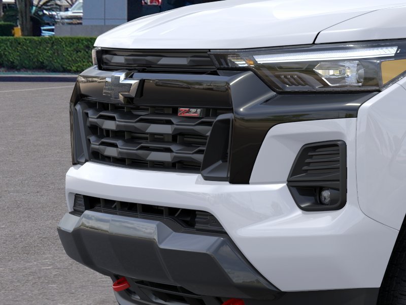 2026 Chevrolet Colorado Z71 - Photo 13
