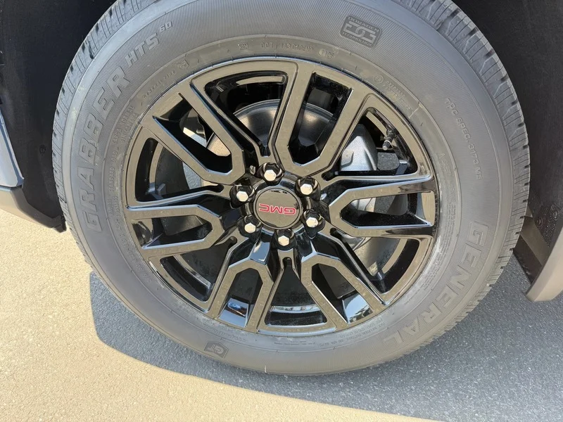 New 2026 Downpour Metallic GMC Elevation image 24