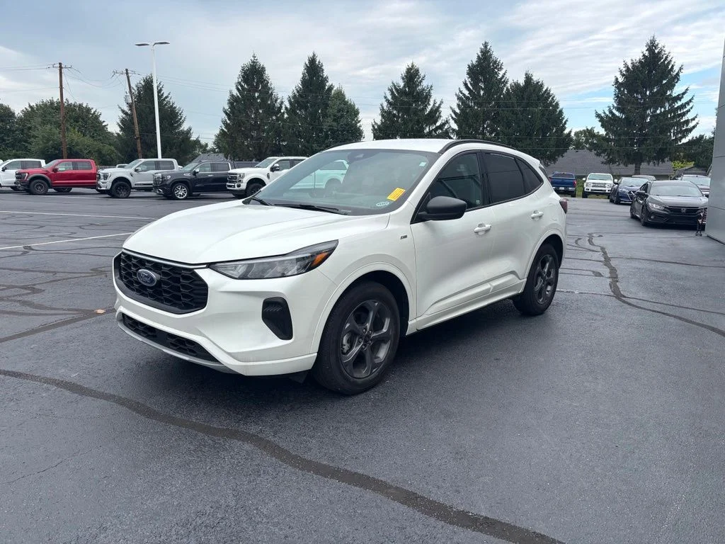 Used 2023 White Ford ST-Line image 2