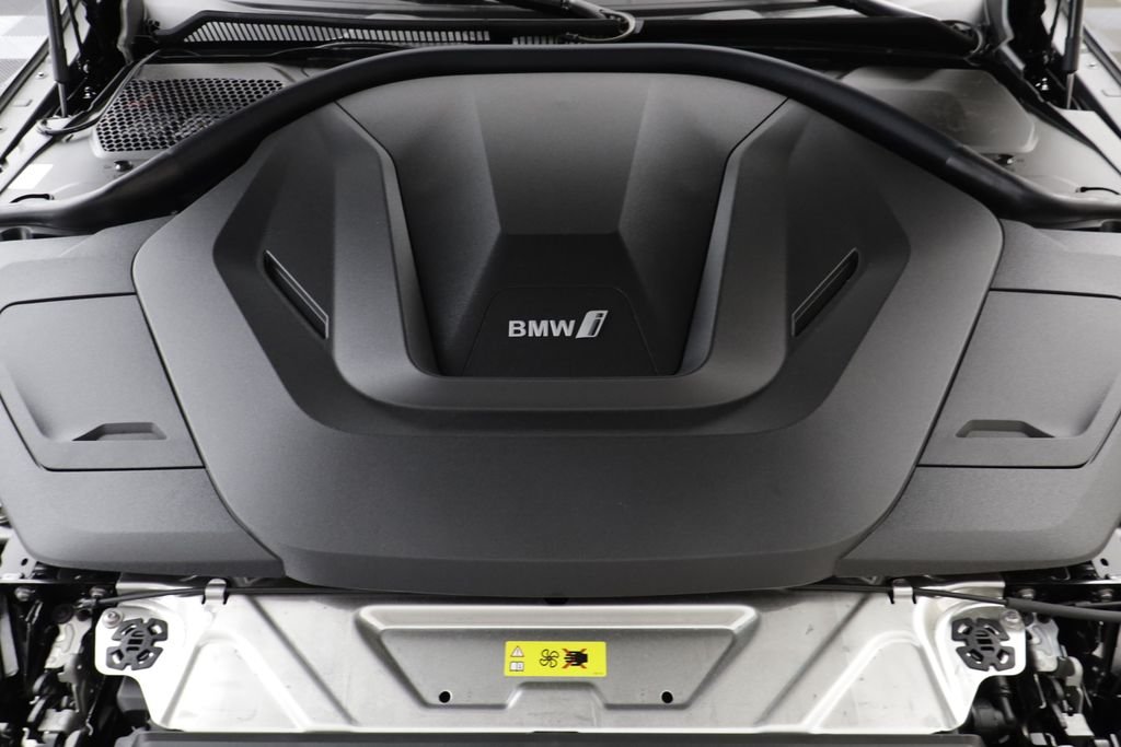 New 2026 Black Sapphire Metallic BMW xDrive40 image 24