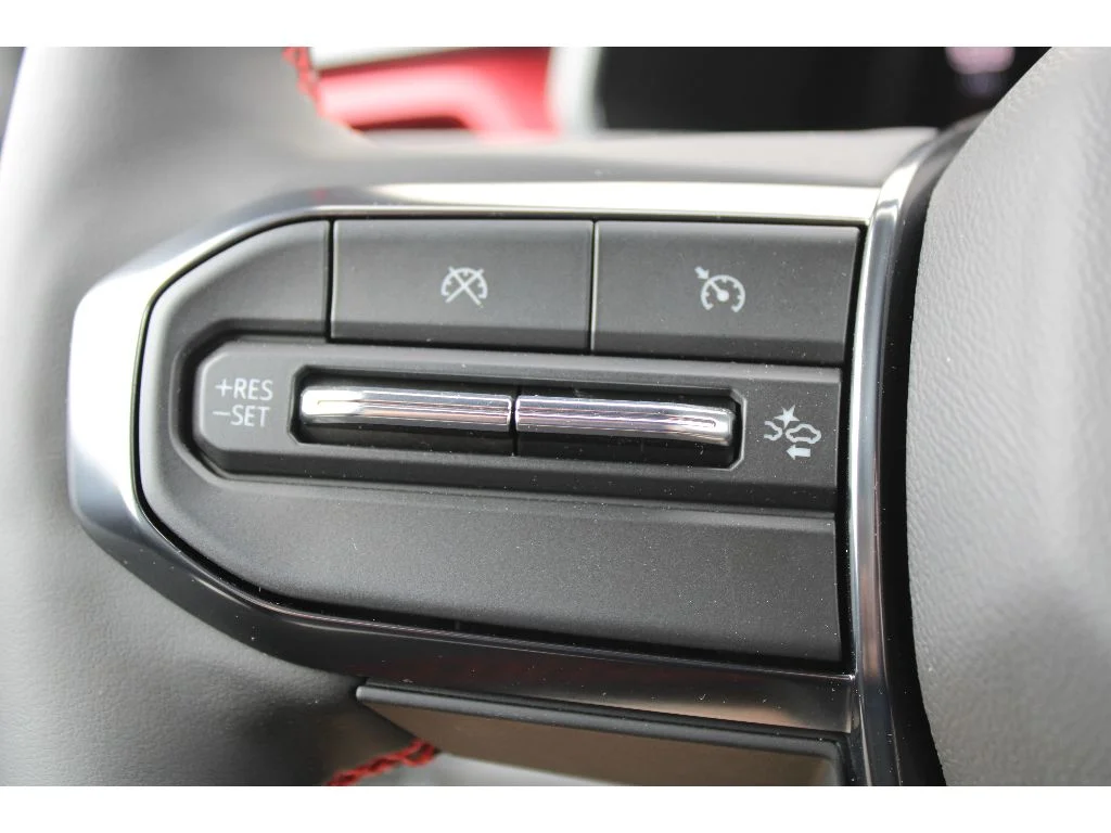 2025 GMC Canyon AT4 - Photo 18