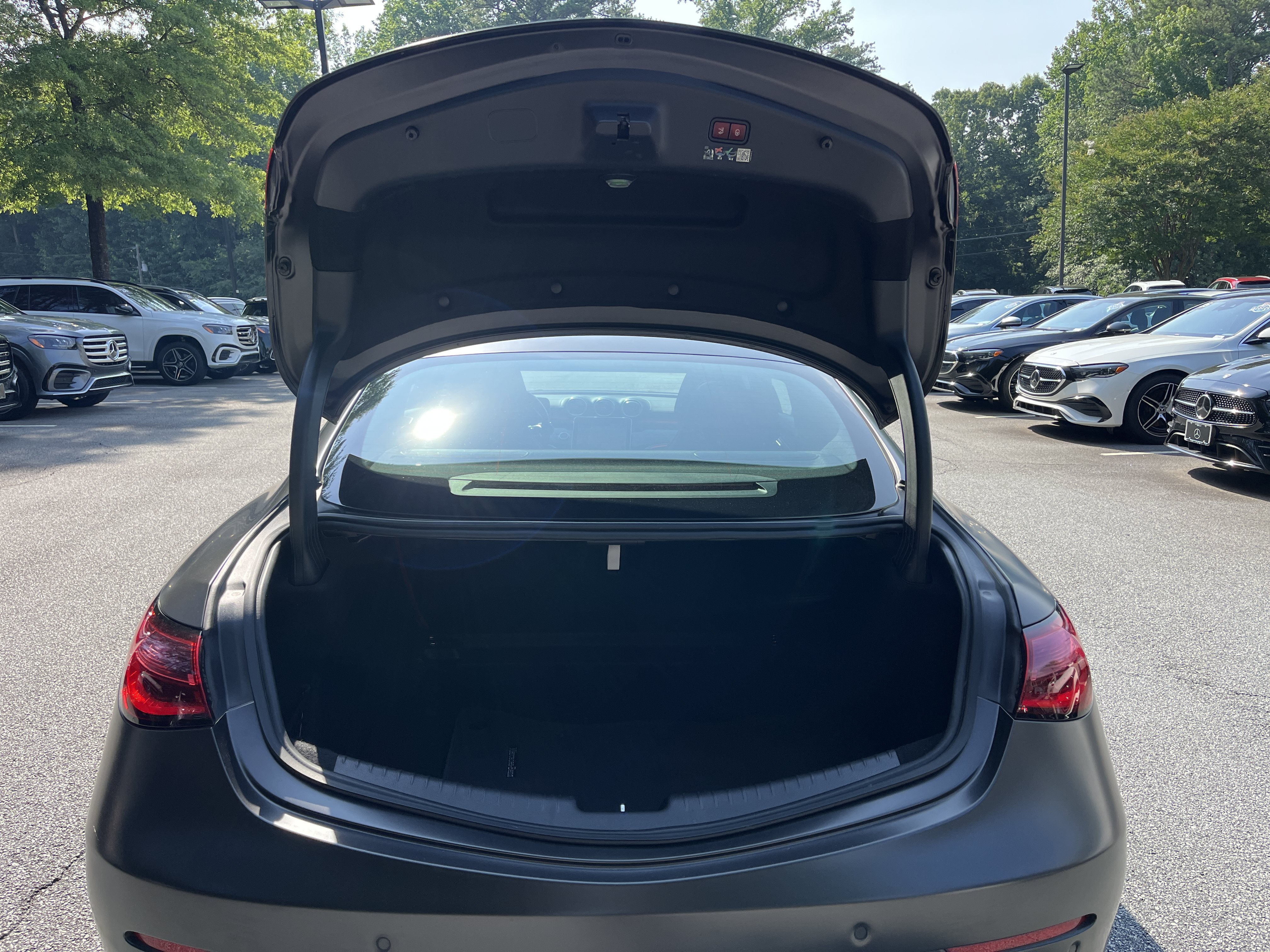 Certified Used 2024 MANUFAKTUR Graphite Grey Magno Mercedes-Benz CLE 300 4MATIC® Coupe image 10