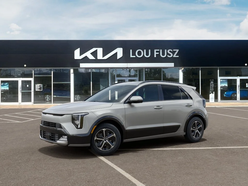 New 2027 Ivory Silver Kia SX image 3
