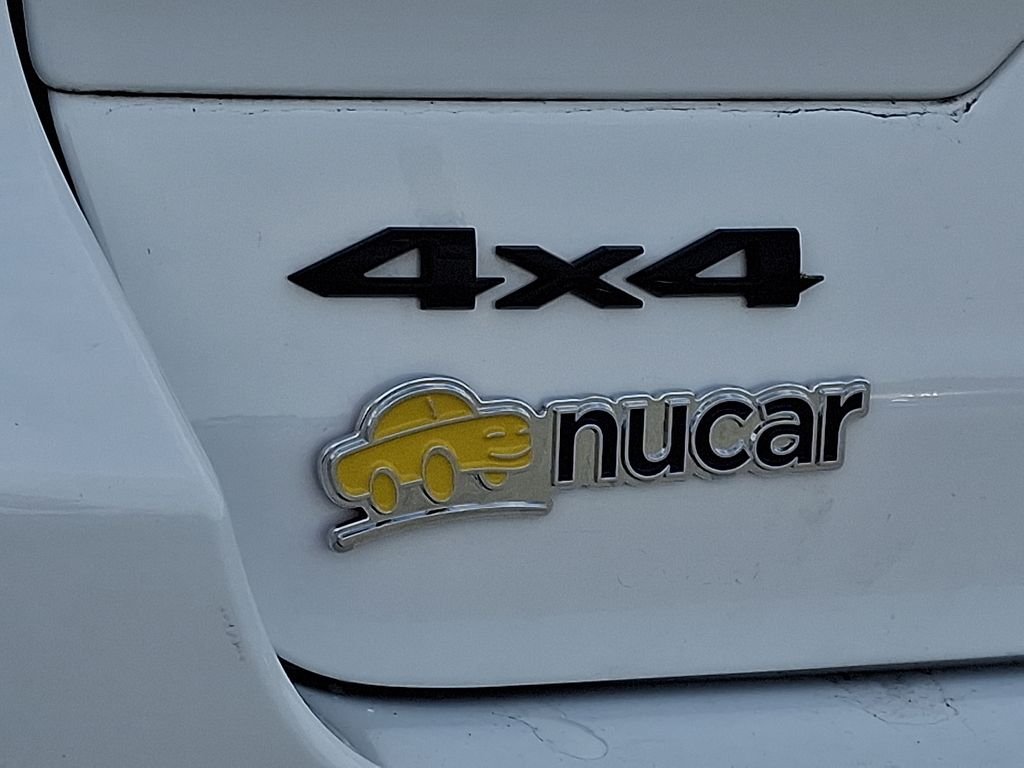 Used 2023 White Jeep Altitude X image 30