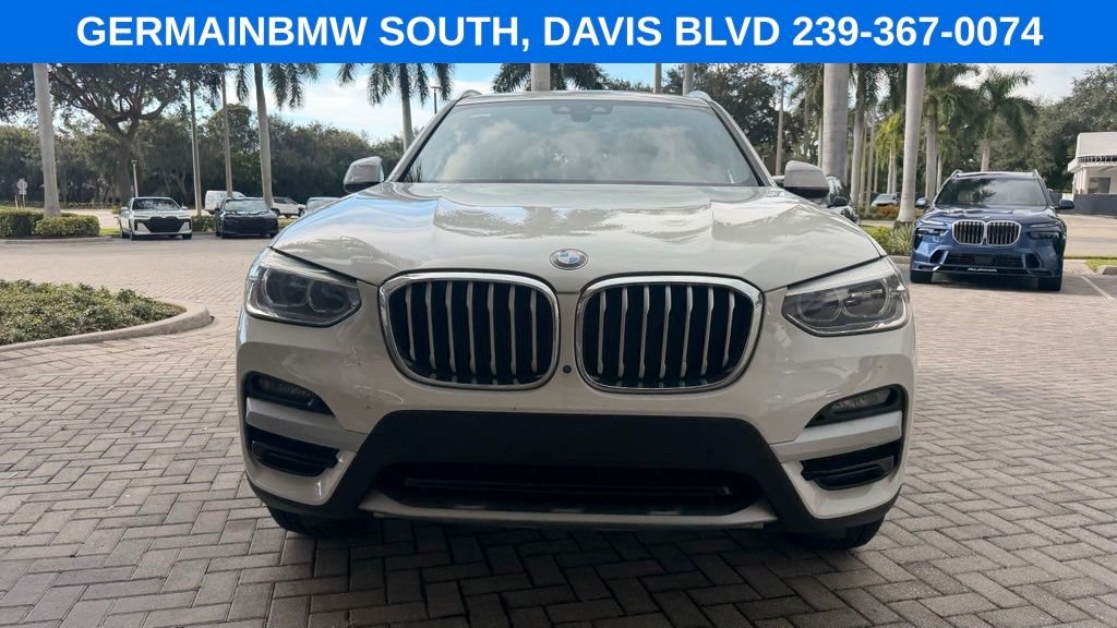 Used 2021 Alpine White BMW sDrive30i image 4