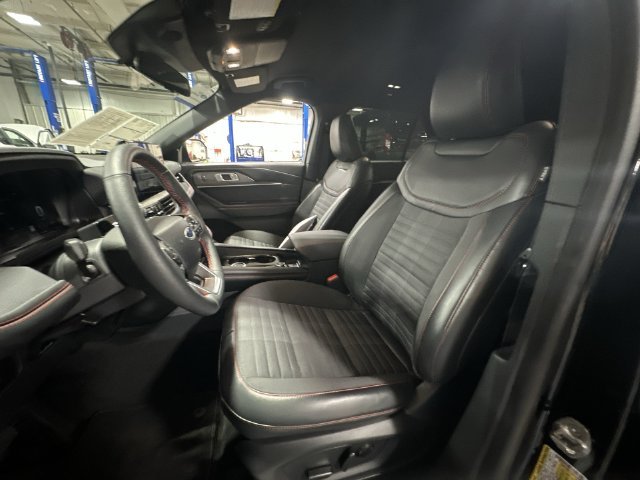 Certified Used 2025 Black Ford ST-Line image 17