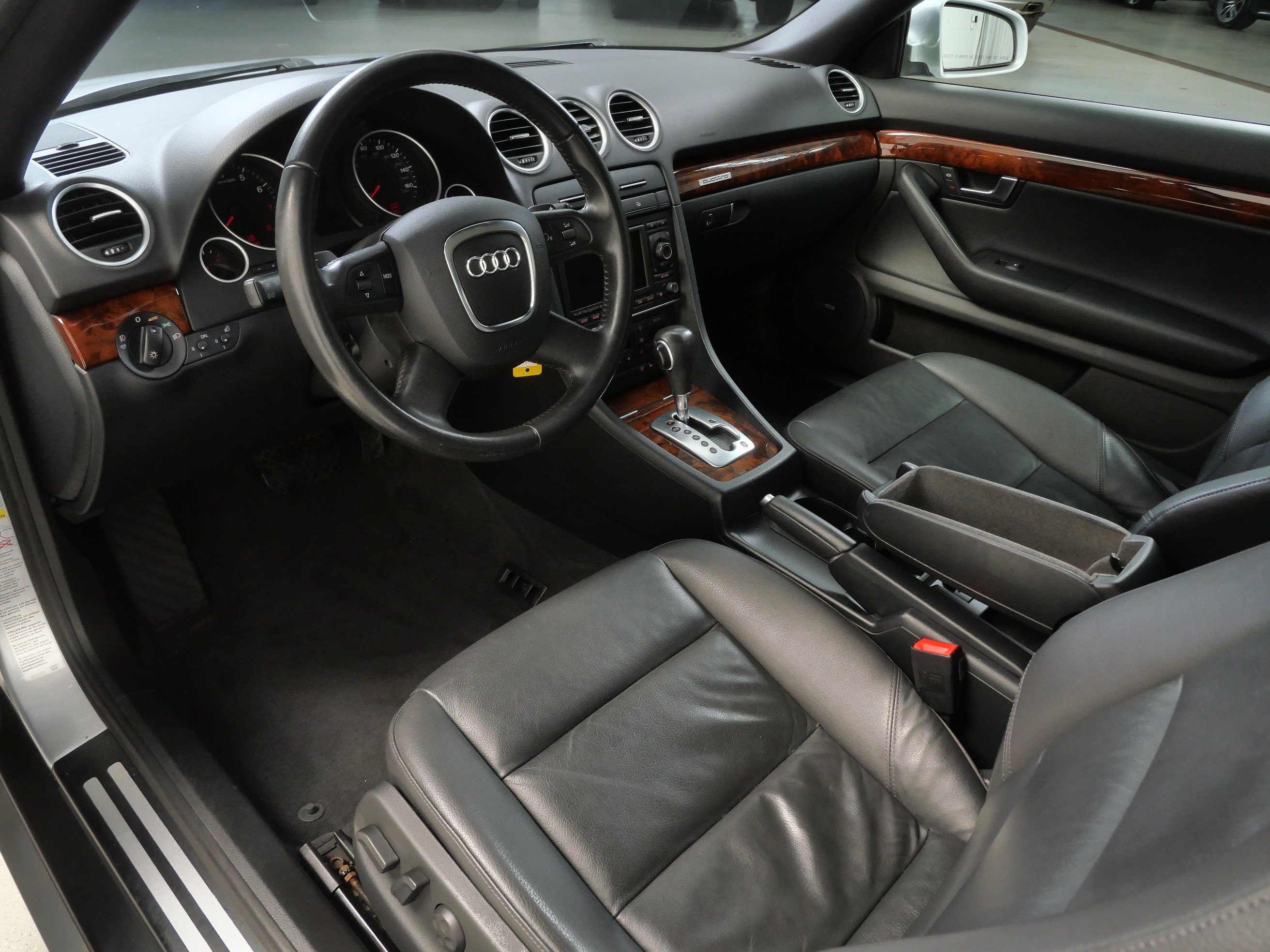 Used 2009 Audi A4 Base with VIN WAUDH48HX9K009685 for sale in Minnetonka, Minnesota