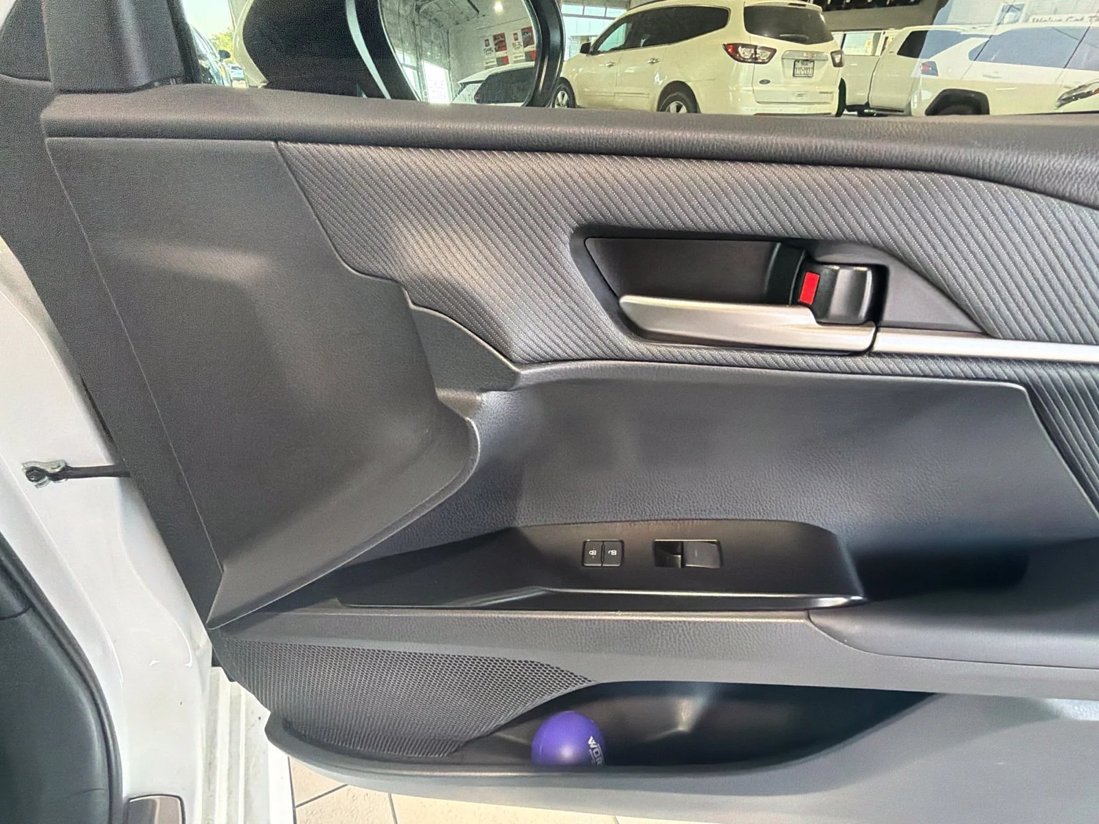 Used 2025 White Toyota SE image 23