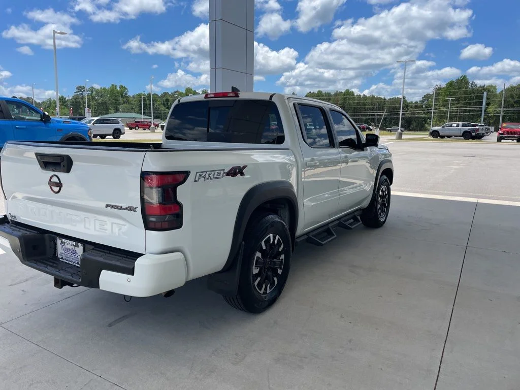 Used 2023 White Nissan PRO-4X image 6