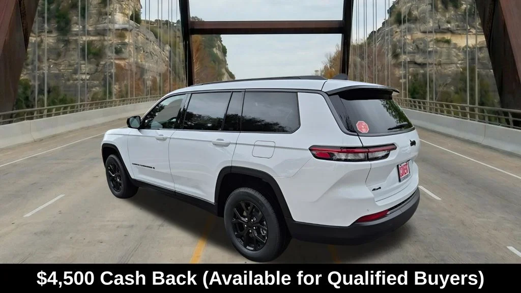 New 2026 White Jeep Altitude image 7