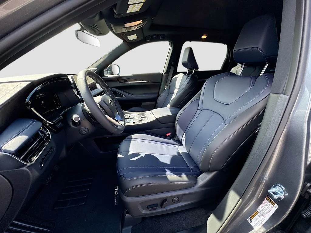 Certified Used 2026 Gray INFINITI SPORT image 22
