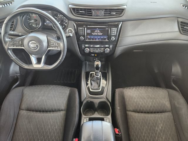 Used 2019 Gray Nissan SV image 26