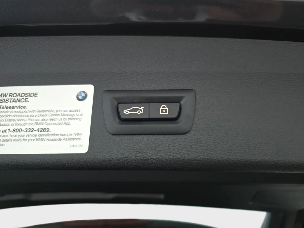 Used 2019 Gray BMW xDrive28i image 16