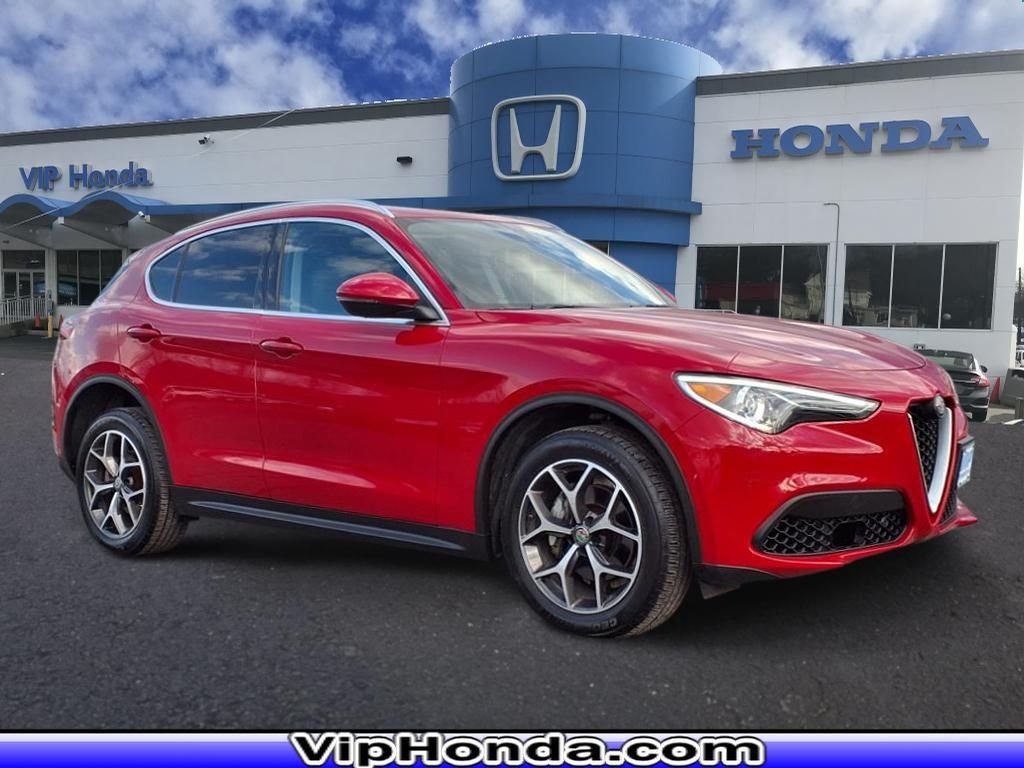2019 Alfa Romeo Stelvio Ti