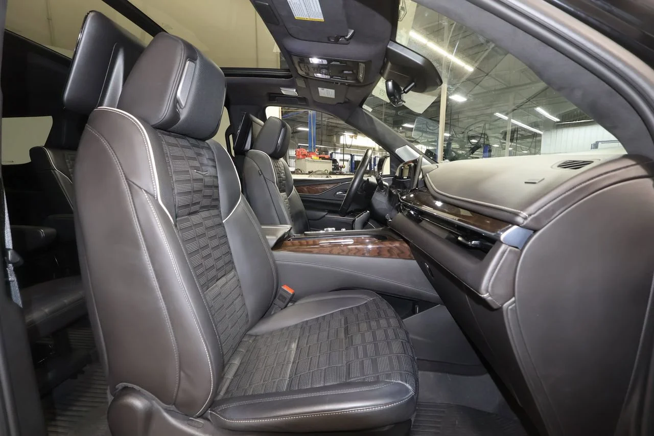Certified Used 2024 Black Raven Cadillac Sport Platinum image 29