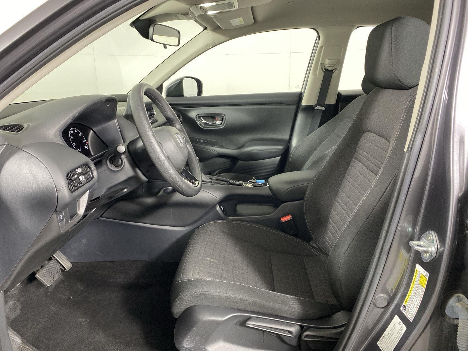 Used 2023 Modern Steel Metallic Honda LX image 12