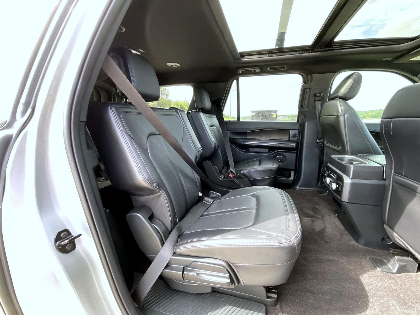 Used 2021 Silver Ford Limited image 19