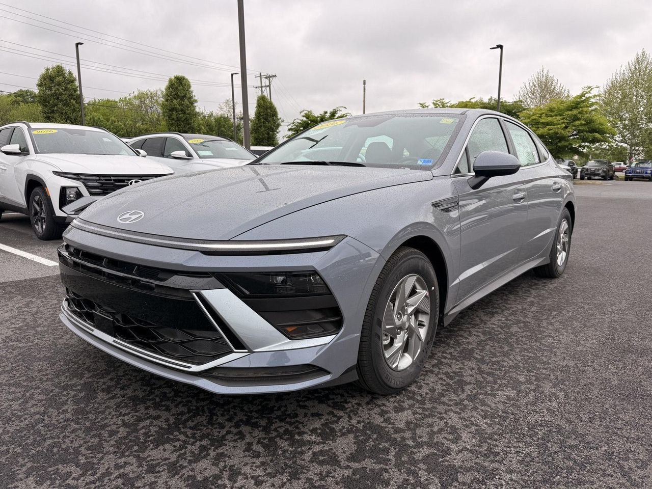New 2026 Transmission Blue Hyundai SE image 2