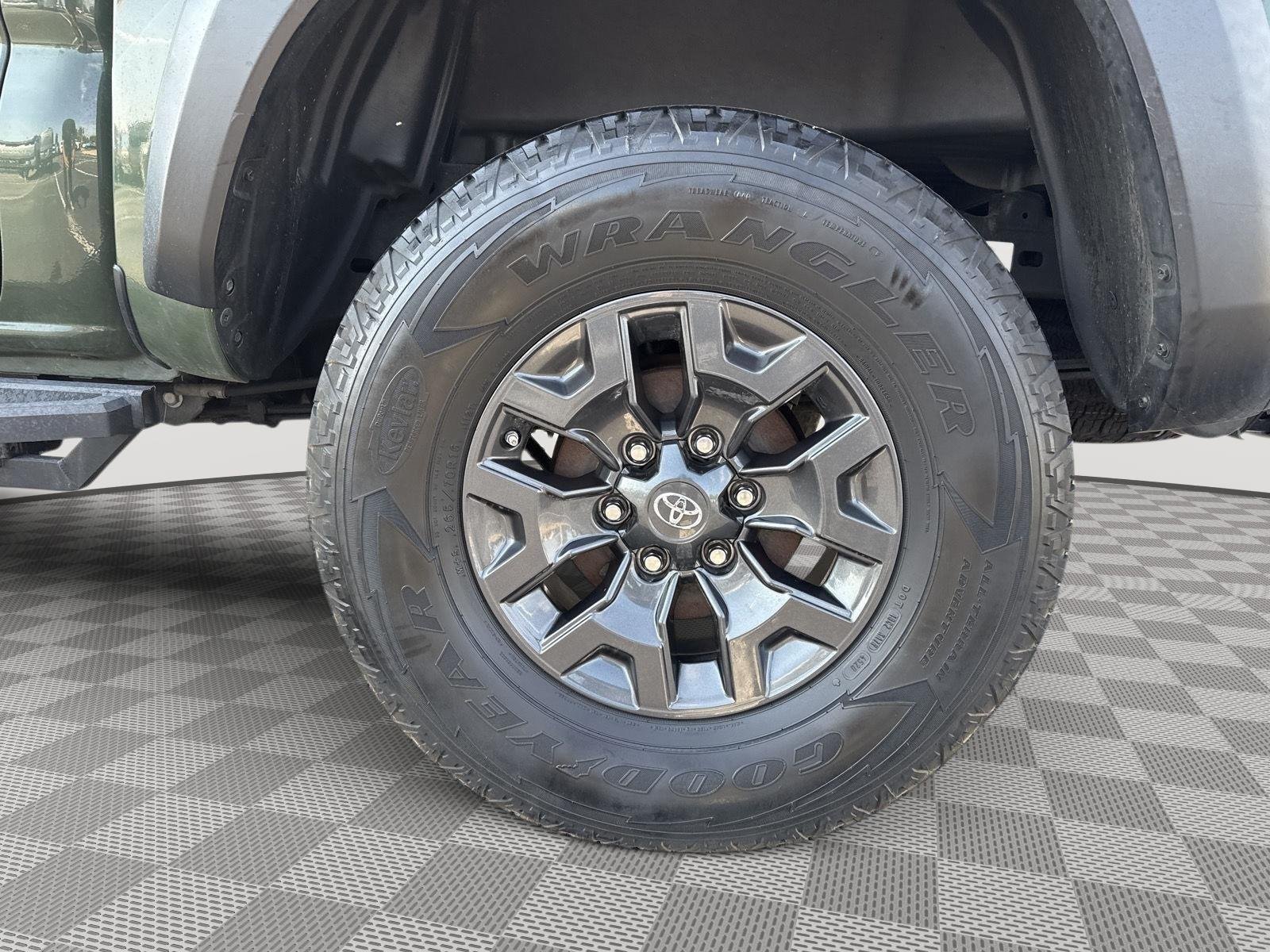 Certified Used 2021 Army Green Toyota SR5 V6 image 10