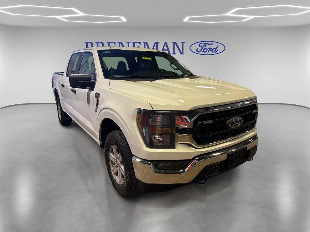 Certified Used 2023 White Ford XLT image 3
