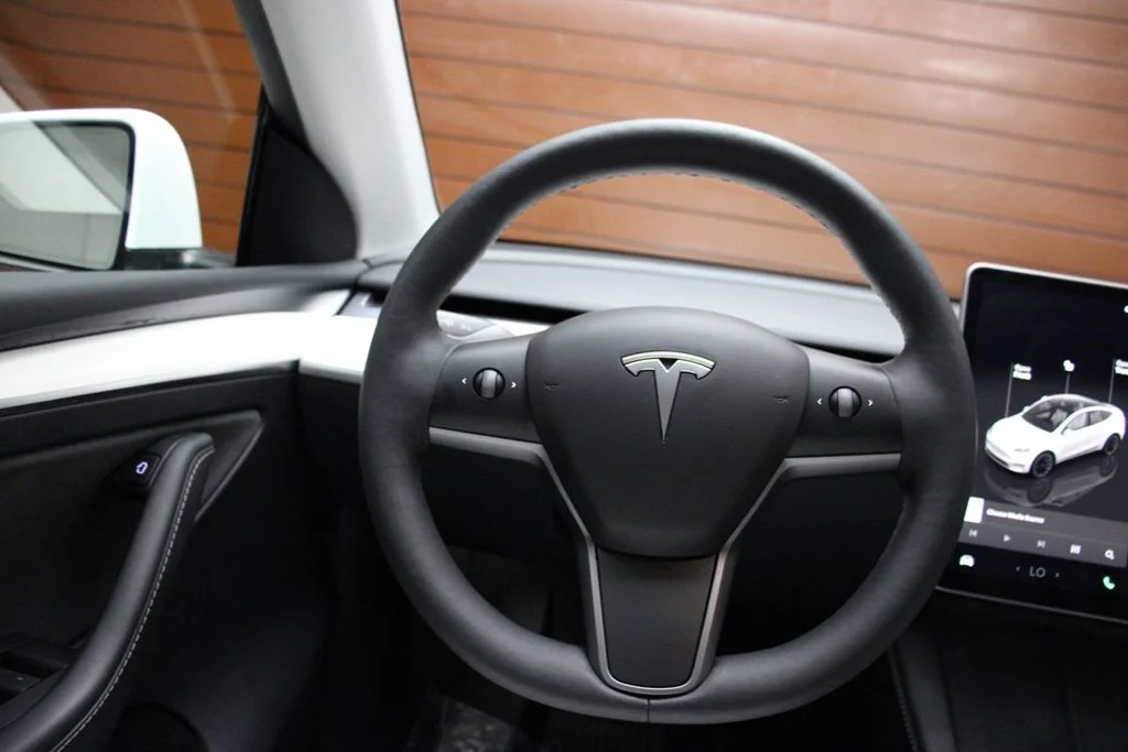 Used 2023 Pearl White Multi-Coat Tesla Long Range image 27