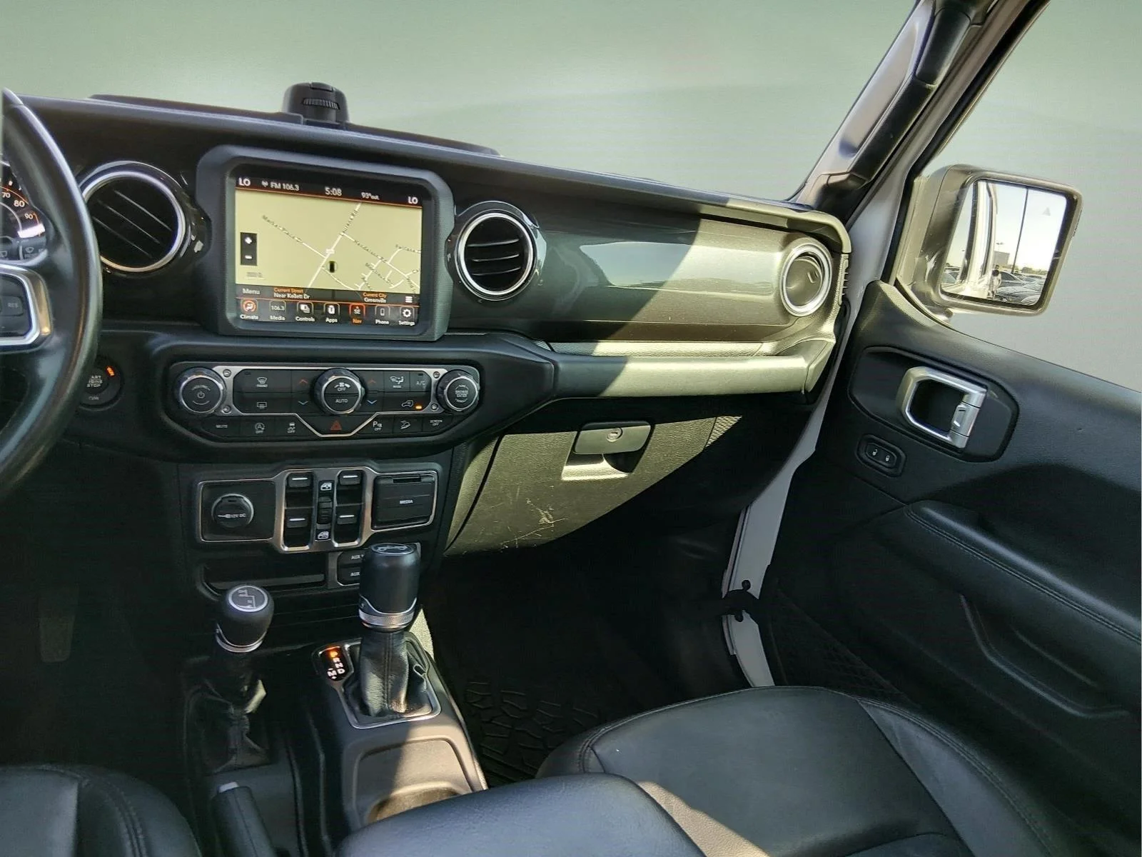 Used 2020 Bright White Clearcoat Jeep Sahara Altitude image 17