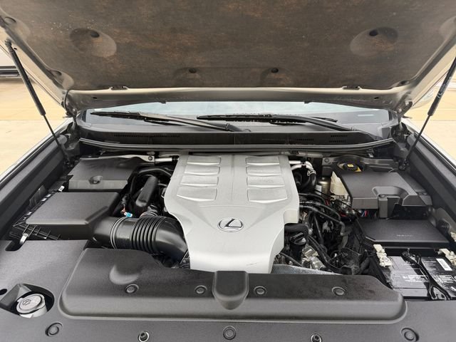 Used 2022 Silver Lexus 460 image 19