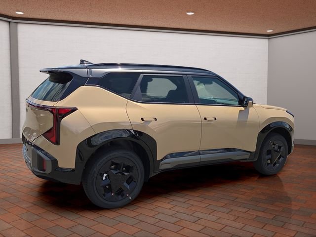 New 2027 Brown Kia X-Line S image 3