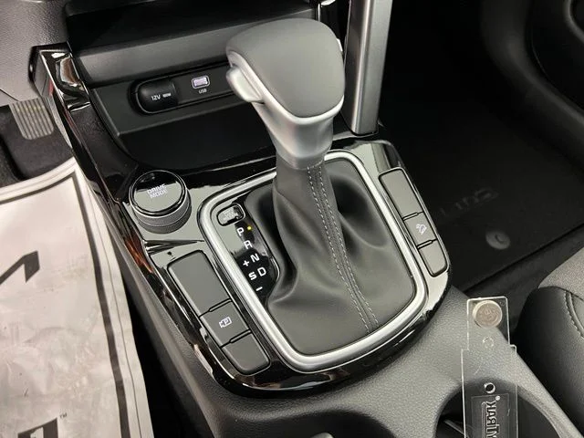 New 2026 White Kia S image 26