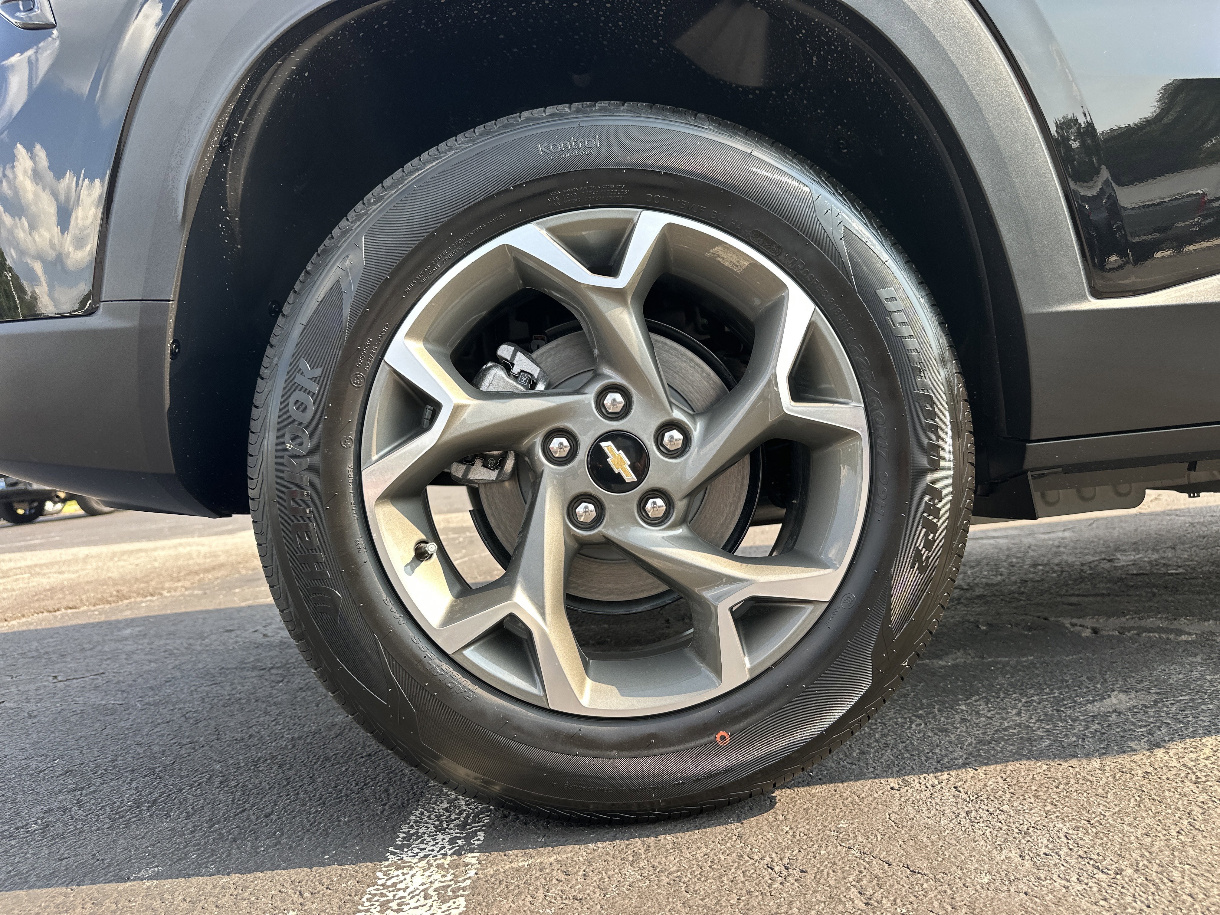 2026 Chevrolet Trax LT - Photo 19